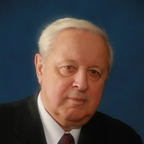 Георгий Карзов