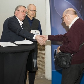 AtomInfo.Bg ������� ���������� ������� �� ��������